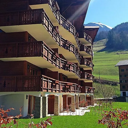Thermes Parc Les Bains Du Appartement Val dʼIlliez