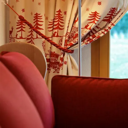 Thermes Parc Les Bains Du Appartement Val dʼIlliez